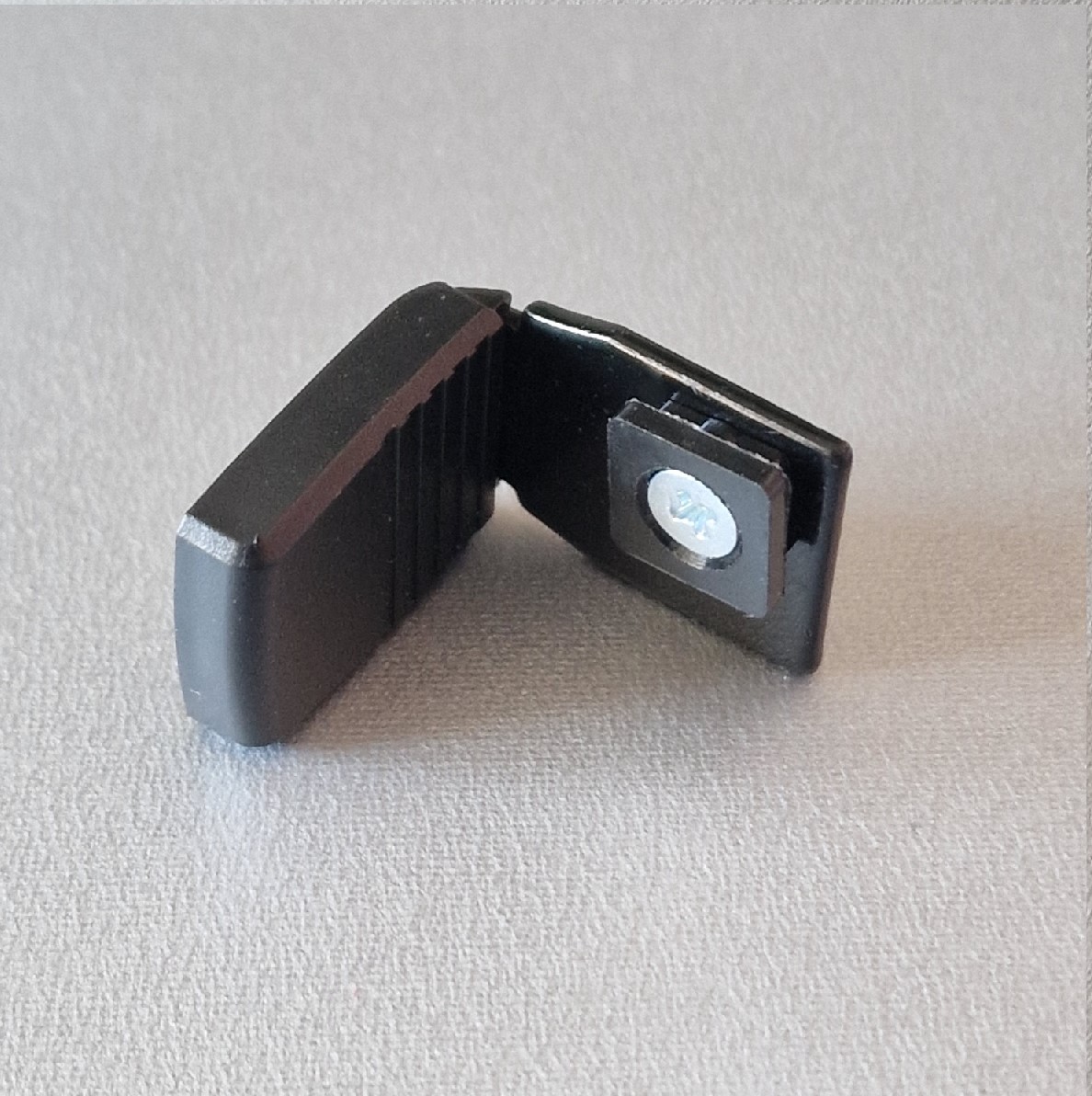 Kątowniki do plis z zaślepką 1kpl - obrazek 11